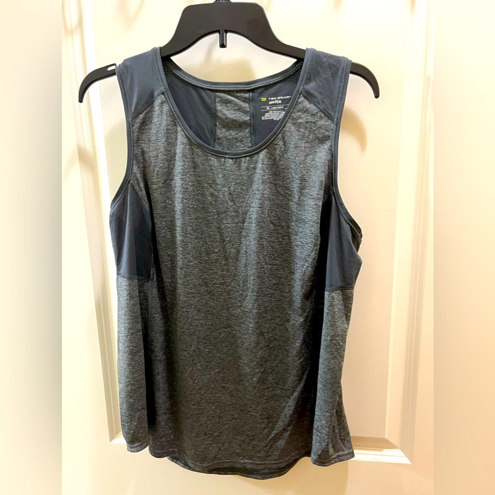 Tek Gear gray workout tank
